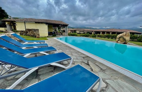 Tanaunella Villa | Villa with private pool, 10 minutes from the sea, large garden*parking*BBQ