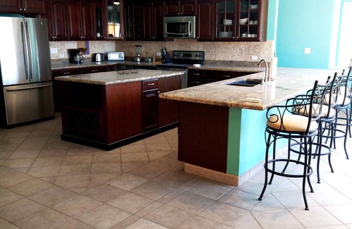 Colonia El Progreso House | Villa with Private Pool - 5 minutes to downtown Cabo San Lucas
