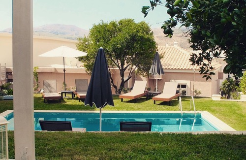 Spilion Villa | Villa with private pool and full amenities
