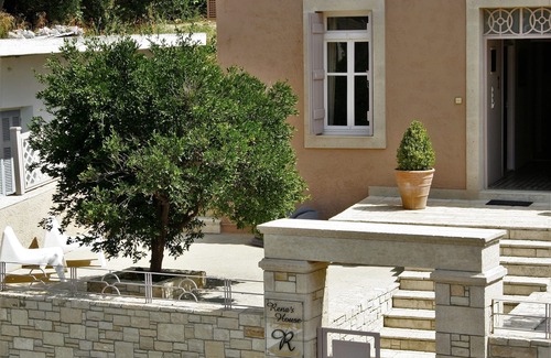 Spilion Villa | Villa with private pool and full amenities