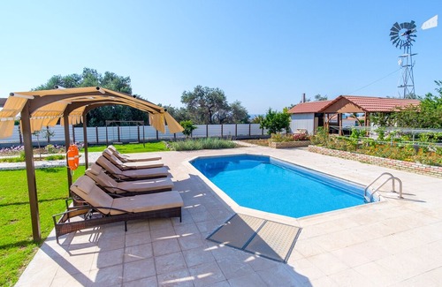 Argaka Villa | Villa with private pool and large balcony with sea view ideal for families.
