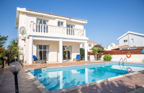Pegeia Villa | Villa With Private Pool