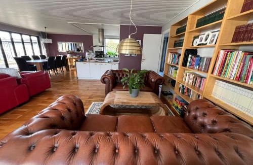 Ringsted Villa | Villa with private pool and jacuzzi