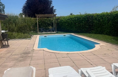 Lombez Villa | Villa with private pool in a charming wooded park with ancillary activities