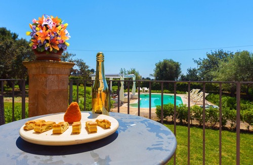 Scicli Villa | Villa with private pool, 3 km's away form the beach and Donnalucata centre