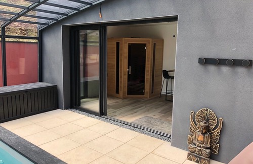 Plerin Villa | Villa with sauna and heated indoor pool in Brittany for 8 people
