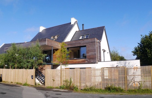 Concarneau House | Villa with sea view and direct beach location