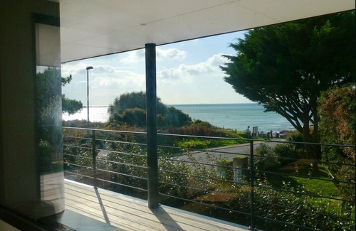 Concarneau House | Villa with sea view and direct beach location
