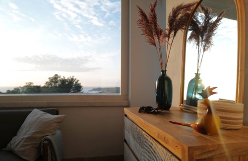 Rena Majore House | Villa with sea view and beach within walking distance