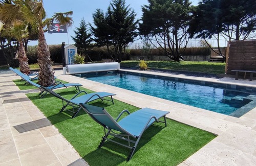 La Faute-sur-Mer Villa | Villa with swimming pool "Sea view" and beach access at 300 m'in summer