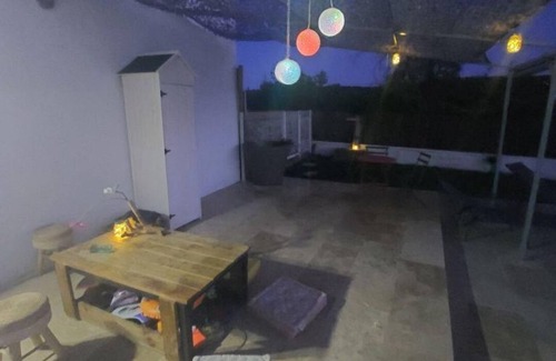 Martigues Villa | Villa with swimming pool sleeps 18