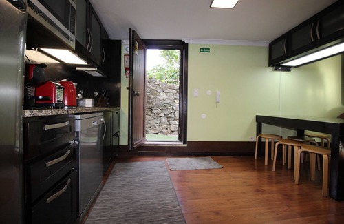 Braganca House | Villa with swimming pool and garden