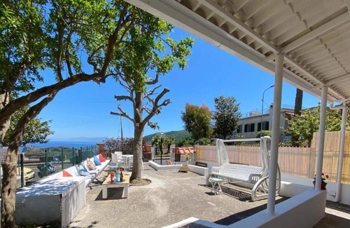 Fiaiano Villa | Villa with terrace with a view