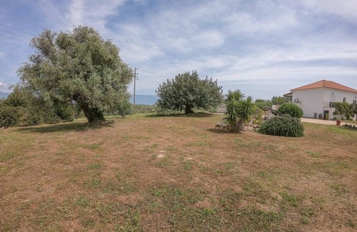 Messini Villa | Villa with terraces and large garden, 5 minutes from the beach