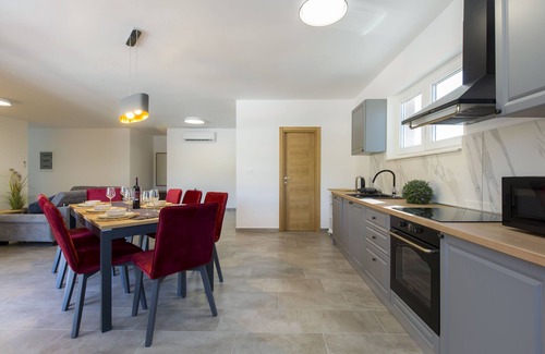 Topid House | Villa Xenia (V0411-K1) - Labin