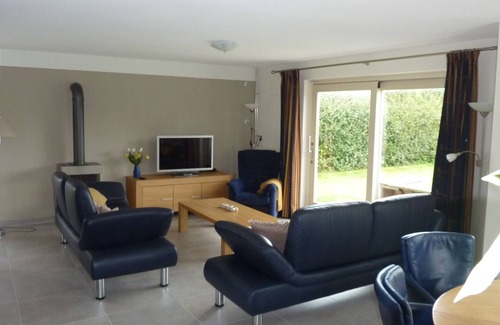Julianadorp aan zee House | Villa XXl Juliandorp aan Zee, whirlpool, fireplace, sauna,