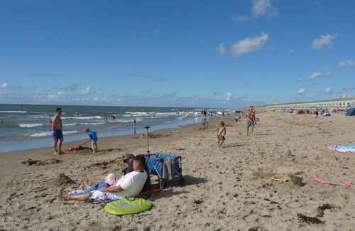 Julianadorp aan zee House | Villa XXl Juliandorp aan Zee, whirlpool, fireplace, sauna,