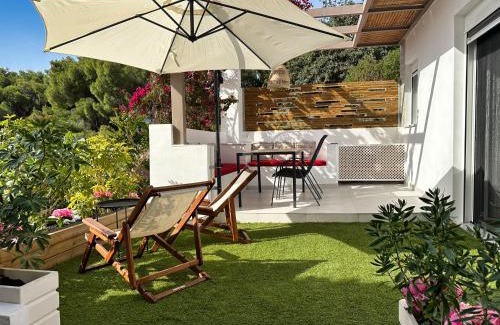Poros Apartment | Villa Yolanda 1 - Luxury Studio ALEXANDER, sea view