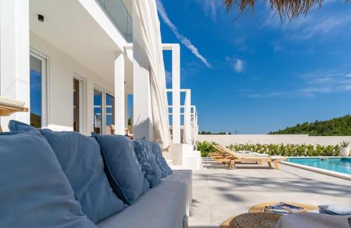 Tugare Villa | Villa Zen with 4 bedrooms, private 32 sqm pool, summer kitchen, 7 km from the beach
