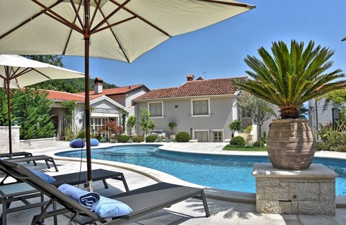 Jakomici Villa | Villa Zita u Svicima for 10 people with jacuzzi & sauna in Central Istria