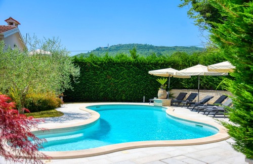 Jakomici Villa | Villa Zita u Svicima for 10 people with jacuzzi & sauna in Central Istria