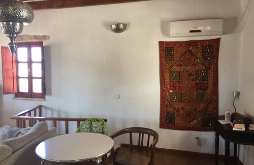 Panteli House | Villa Zoe, a charming island house with fantastic lounge terrace.