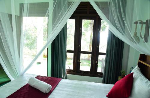 Hali-Ela House | Village Breeze Cabana