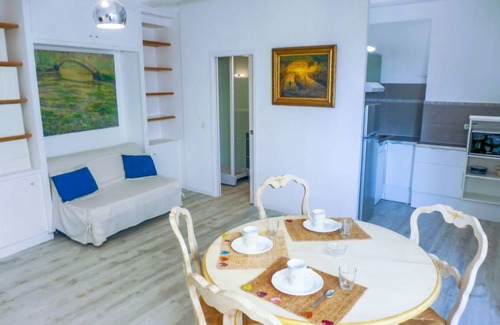 Bormes-Les-Mimosas Apartment | Village De Bormes Les Mimosas 23.1