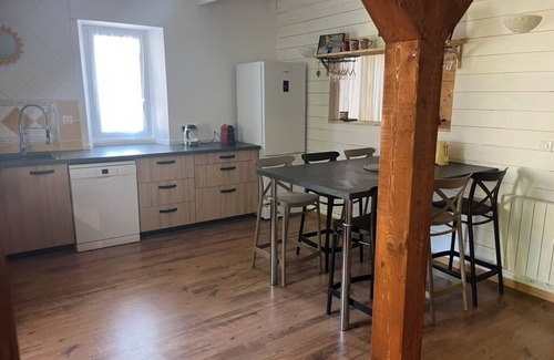Selonnet House | Village house in 04 with garden, very comfortable with many leisure activities