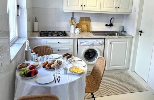 Bensafrim House | Village House