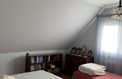 Valdovino House | Village house with large garden near the beach