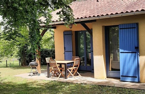 Calviac-en-Perigord House | Village of 10 lodgings with heated outdoor swimming pool, restaurant on 1 hectare