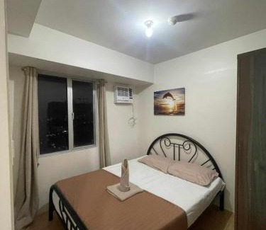 Lahug Apartment | VillaHermia Staycation - Avida Tower Cebu IT Park