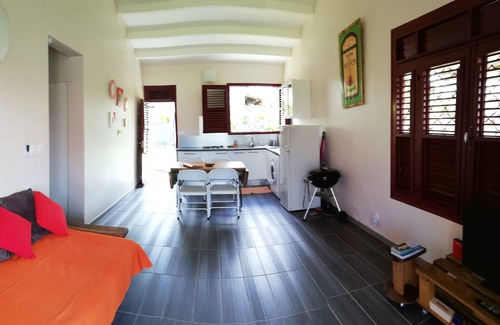 Sainte-Luce House | Villas Apricot & Plum close beach