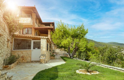 Keri Village Apartment | Villas Cavo Marathia - Familien-apartment mit Meerblick und Pool in Traumlage
