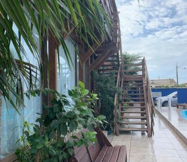Enseada House | Villas de Portugal - Apartamento com suíte e Varanda Gourmet, Piscina - Praia do Ervino