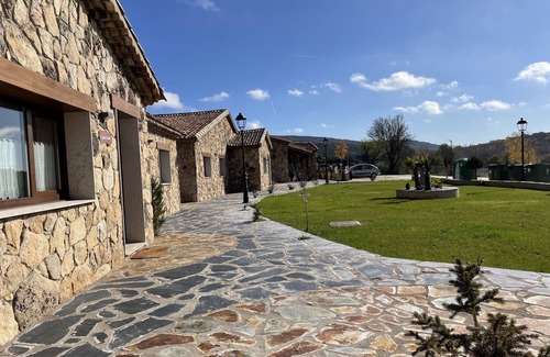 Fuentiduena Cottage | Villas Fuentidueña: Villa María Cristina