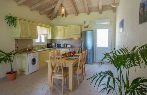 Afionas Villa | Villas Porto Kamini in Afionas Corfu
