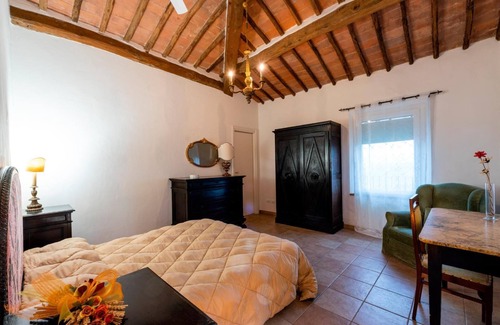 Siena Villa | Villas with garden and pool in the heart of Tuscany in Siena for 16 people