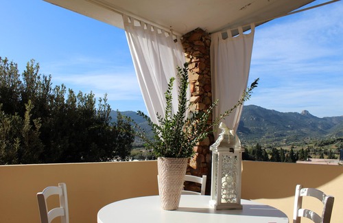 Villasimius Apartment | Villasimius - Bright and comfortable apartment Reg. RegionaIe I. U.N. P 2864