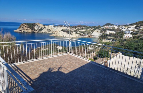 Le Forna Villa | Villetta con Giardino e Terrazzo Situata in Posto Tranquillo Dove Trovi Tutto