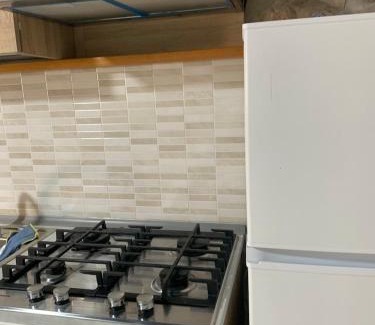 Apollosa Apartment | villetta in collina Via Galieri, 36