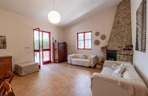 Andria Apartment | Villetta OroVerde con Parcheggio e Camino