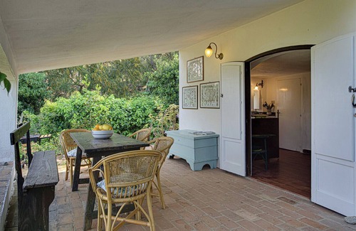 Calimera House | Villino il Portico, with sea view and access to the beach