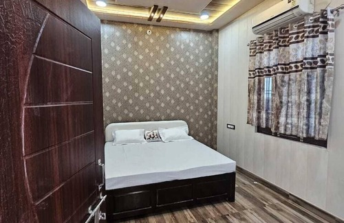 Faizabad Hotel | Vinayak Guest House