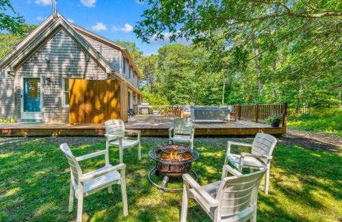 Tisbury House | Vineyard Haven Hideaway
