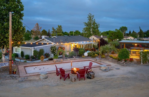 Paso Robles Villa | Vineyard Oasis: Pool & Views!