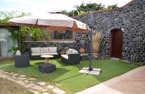 Megalochori Villa | VINEYARDS HILL VILLA,SANTORINI