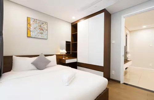 District 4 Apartment | Vinh Hoi D4 Emily in Saigon