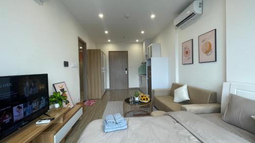 Tu Liem Apartment | Vinhomes Smart City - Căn hộ studio cao cấp, đầy đủ tiện nghi TTA
